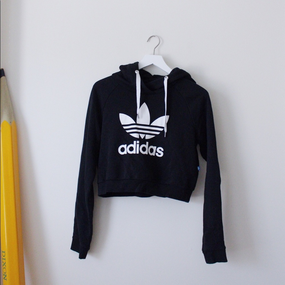 Cropped Adidas Sweatshirt/Hoodie